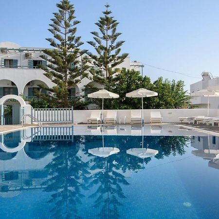 Iris Boutique Hotel Kamari  Ngoại thất bức ảnh