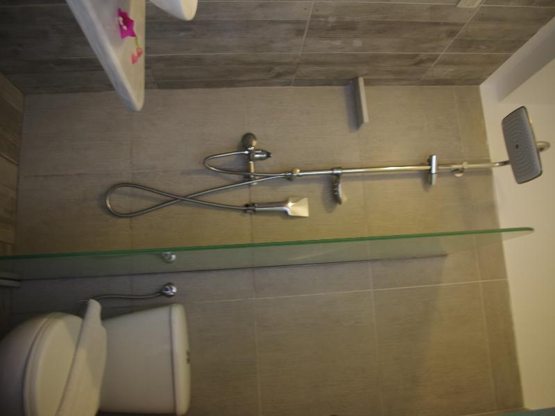 Iris Boutique Hotel Kamari  Ngoại thất bức ảnh