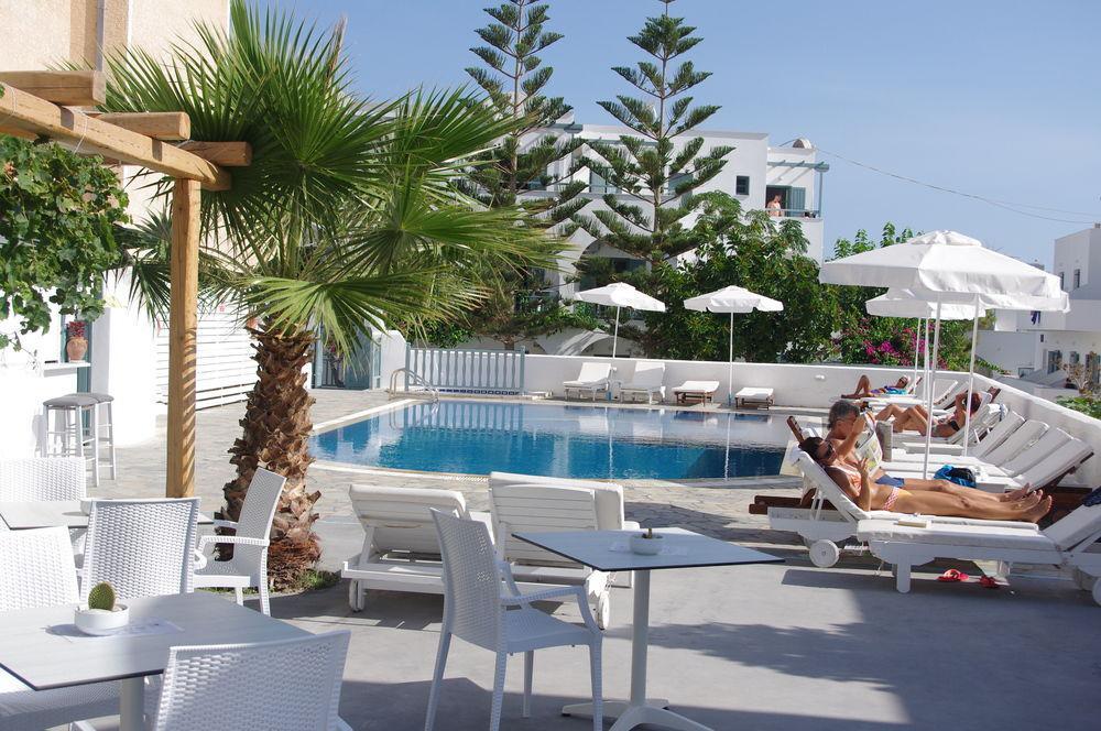 Iris Boutique Hotel Kamari  Ngoại thất bức ảnh