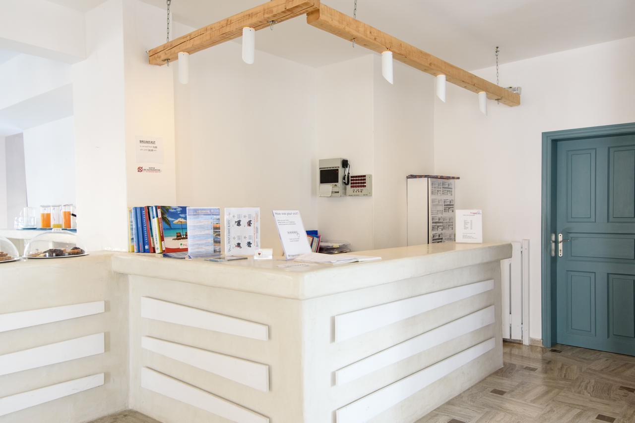 Iris Boutique Hotel Kamari  Ngoại thất bức ảnh